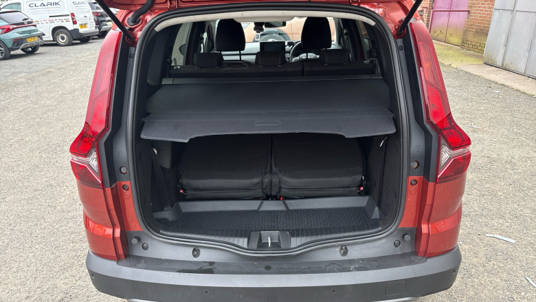 Dacia Jogger 1.0 TCe Extreme SE 5dr Petrol Estate